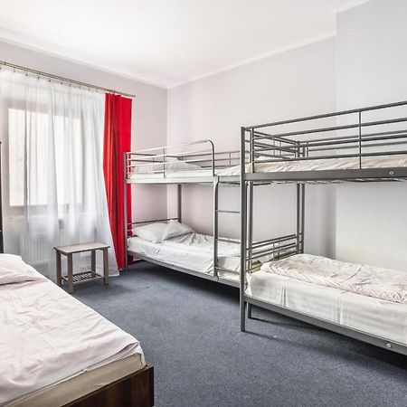 Shick Hostel Wroclaw Bagian luar foto