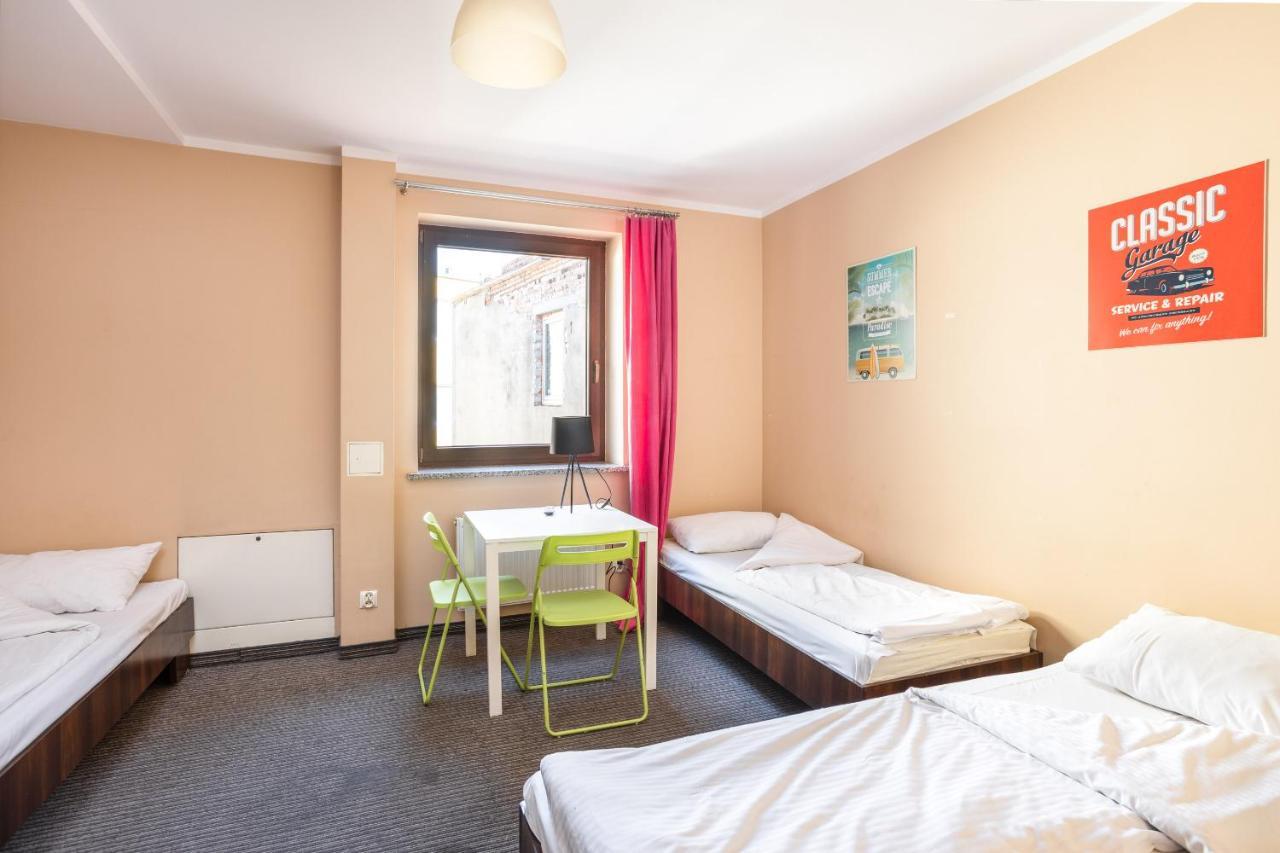 Shick Hostel Wroclaw Bagian luar foto